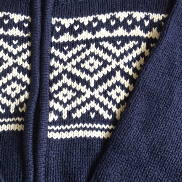 CHILDRENS Place xs size 4 boys cardigan nwot - Picture 2 of 3